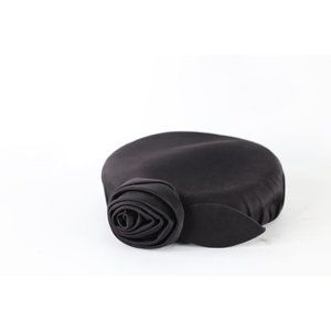 Vintage Elegant Black Hat with Floral Accent